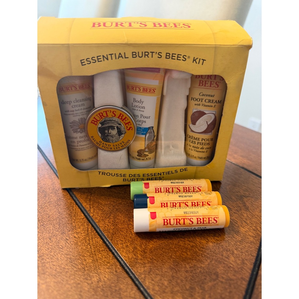 Burt's Bees Essential Kit & 3 Extra Lip Balms Coconut Vanilla Cucumber Mint